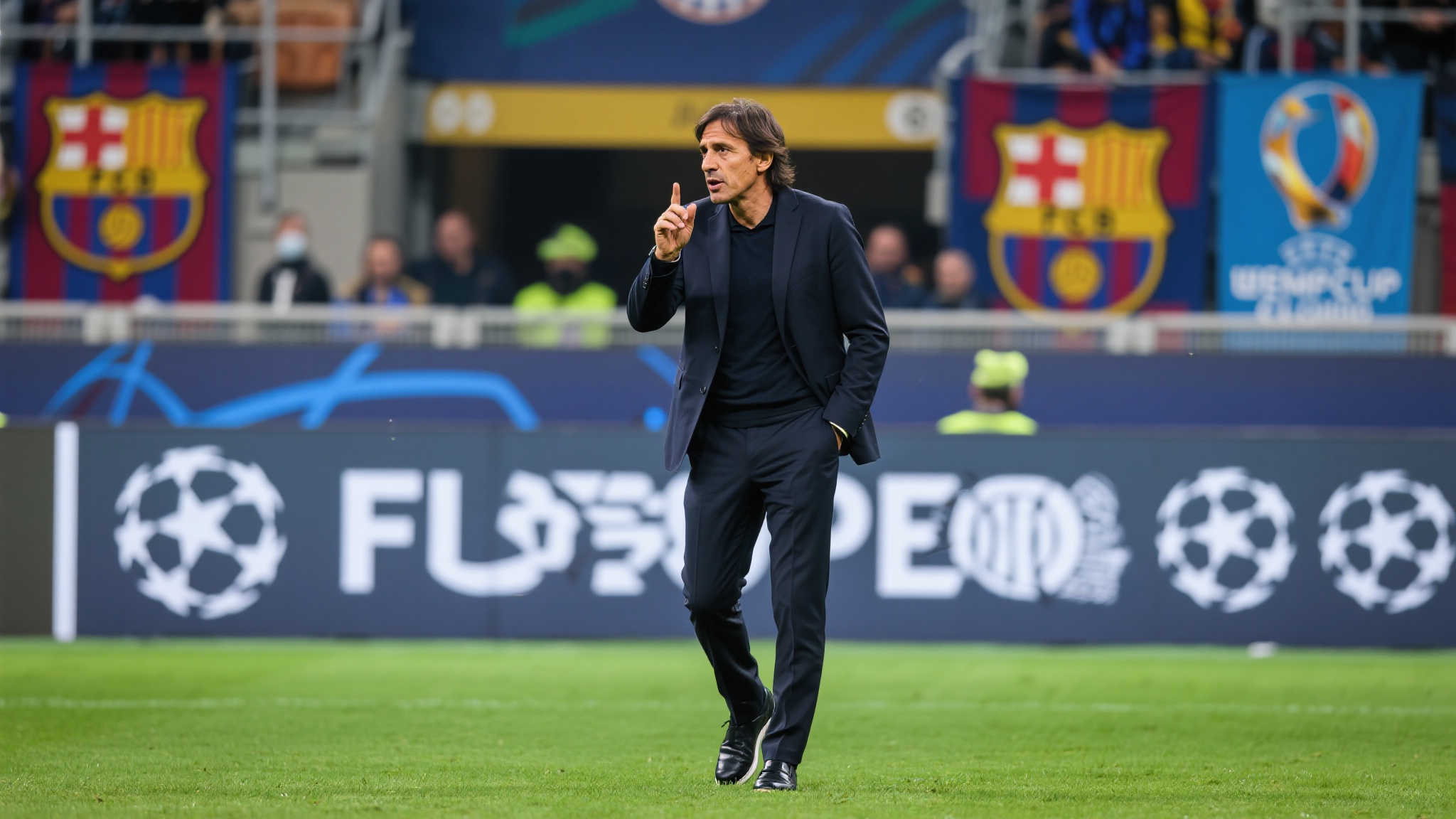 足球世界从不缺乏话题。近期，国际米兰主帅小因扎吉的